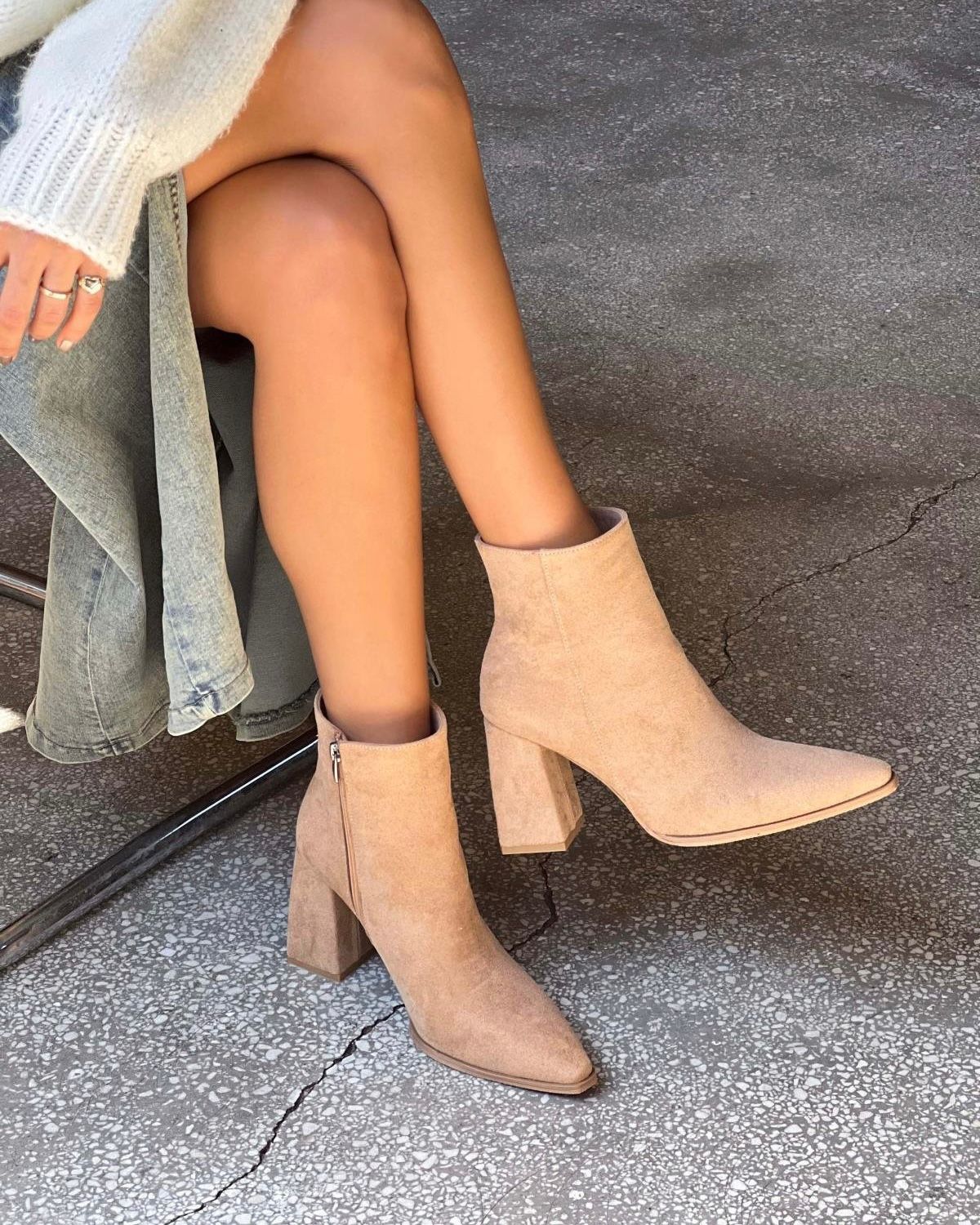BOTIN BRIANNA