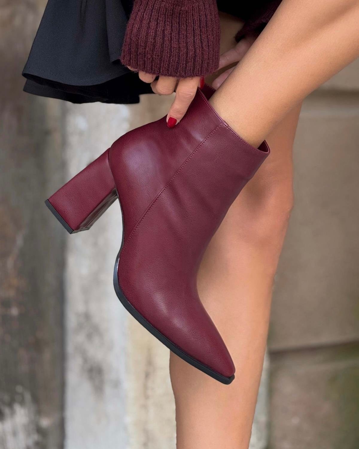 BOTIN BRIANNA