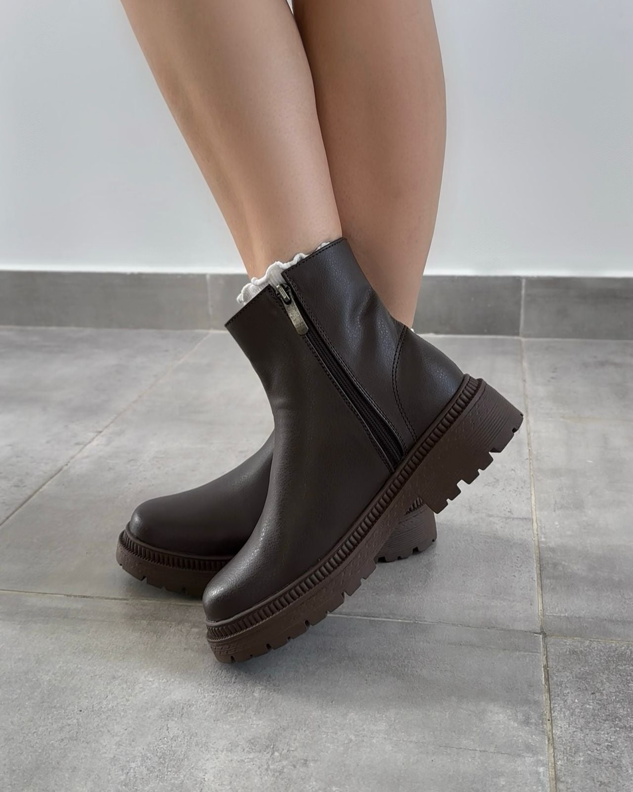 BOTA AMBAR